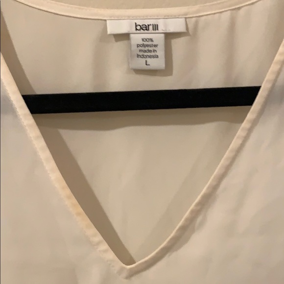 Bar III White v neck work top - Picture 2 of 6